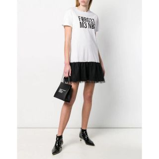 レッドヴァレンティノ(RED VALENTINO)のRED VALENTINO 裾ドットチュールレース Tシャツワンピース(ひざ丈ワンピース)