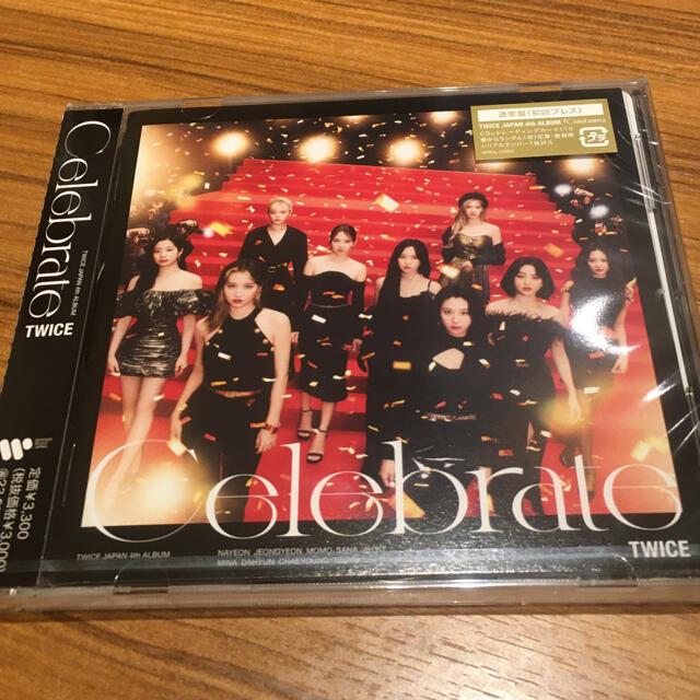 TWICE - TWICE celebrate アルバム トゥワイス CDの通販 by y lily's