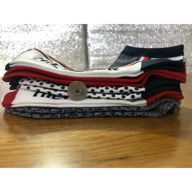 TOMMY HILFIGER(トミーヒルフィガー)の新品トミーヒルフィガーTOMMY HILFIGERレディース5足セット401 レディースのレッグウェア(ソックス)の商品写真