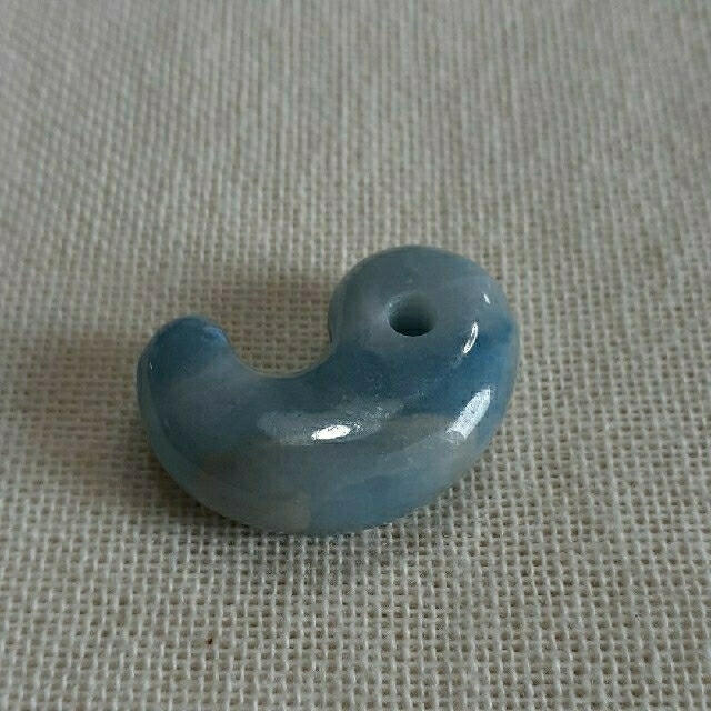 数量は多】 糸魚川翡翠勾玉(コン沢)の通販 by あげは