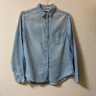 ユニクロ(UNIQLO)のUNIQLO デニムシャツ（長袖）(シャツ/ブラウス(長袖/七分))