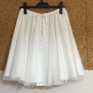 ジルスチュアート(JILLSTUART)のジルスチュアート☆白 チュールスカート(ひざ丈スカート)