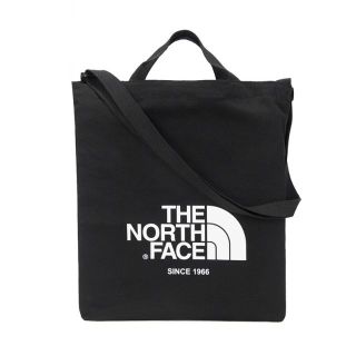 ザノースフェイス(THE NORTH FACE)の日本未入荷! THE NORTH FACE ビッグロゴ トートバッグ ブラック(トートバッグ)