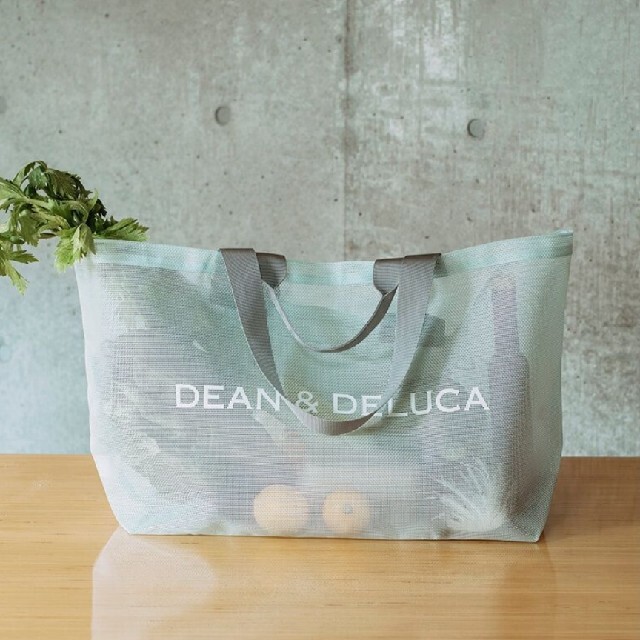 DEAN & DELUCA(ディーンアンドデルーカ)のDEAN&DELUCA メッシュトートL【ビックサイズ】 レディースのバッグ(トートバッグ)の商品写真
