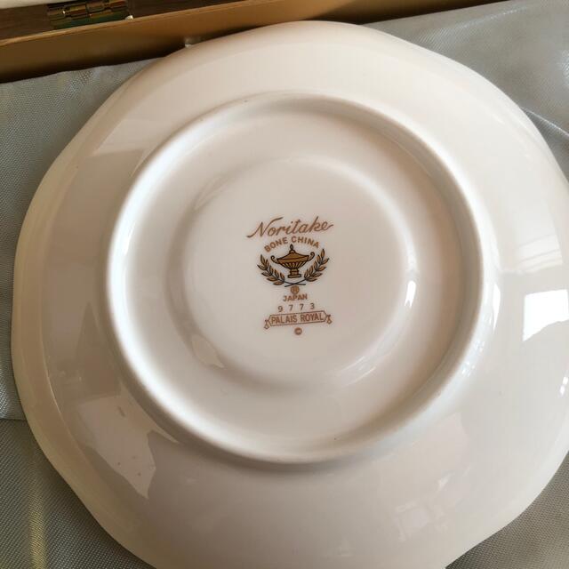Noritake - ノリタケ コーヒーカップ アラジンランプ 未使用品の Noritake - ノリタケ コーヒーカップ アラジンランプ 未使用品の