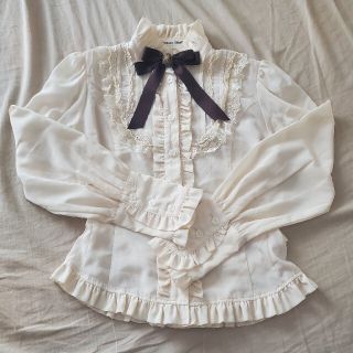お値下げ済み イノワ ブラウス 黒 | Innocent World ユリ紋章デシン