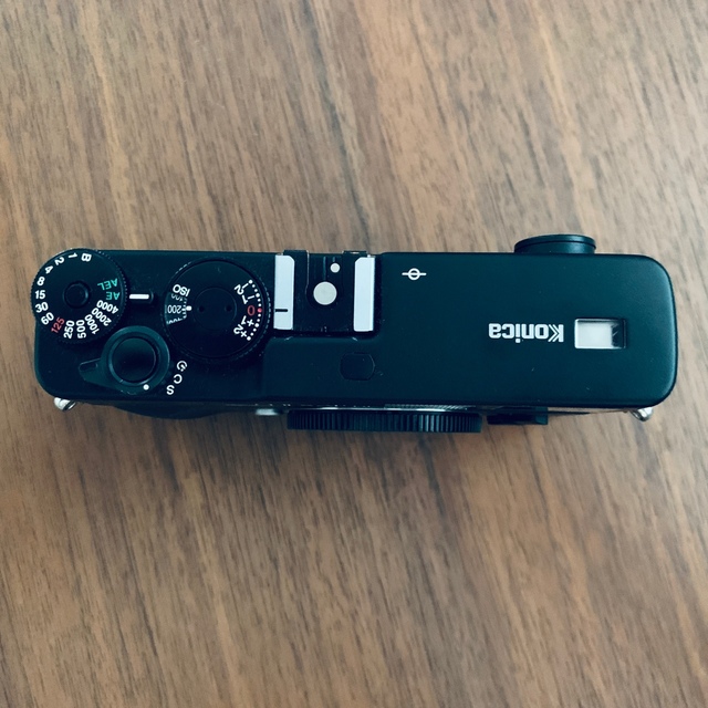 LEICA(ライカ)の【値下げ】konica hexar RF レンジファインダーカメラ  スマホ/家電/カメラのカメラ(フィルムカメラ)の商品写真