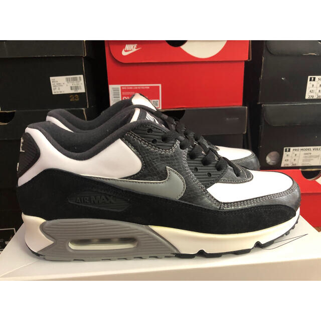 NIKE AIR MAX 90 Essential ホワイト 27.0