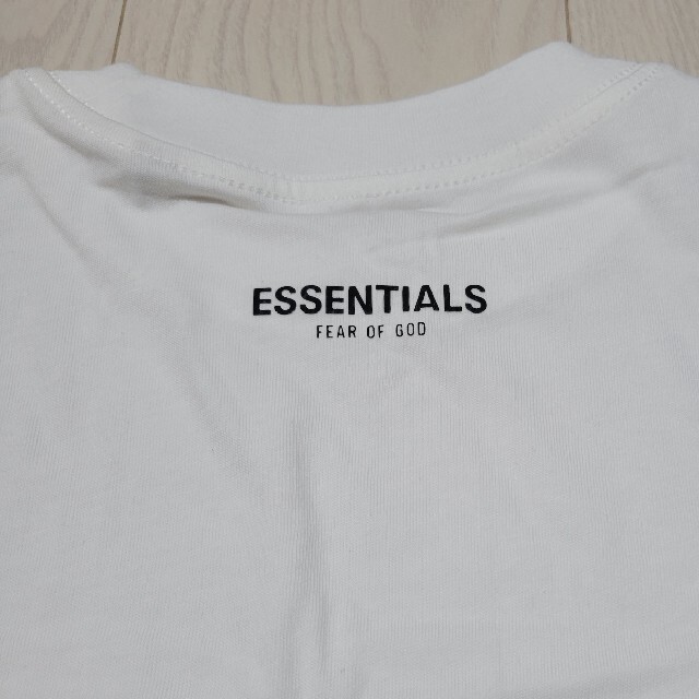 ESSENTIALS　Tシャツ　XS メンズのトップス(Tシャツ/カットソー(半袖/袖なし))の商品写真