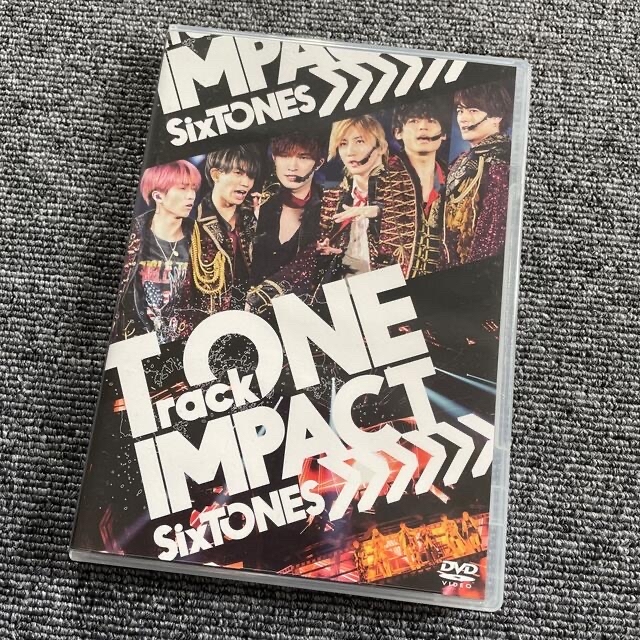 SixTONES(ストーンズ)のTrackONE　-IMPACT- DVD エンタメ/ホビーのDVD/ブルーレイ(ミュージック)の商品写真