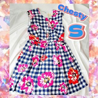 チェスティ(Chesty)のChesty チェスティ ノースリーブワンピース 可愛い 花柄 授乳ワンピ(ひざ丈ワンピース)