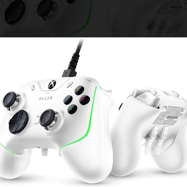 Razer(レイザー)のRazer xbox コントローラー エンタメ/ホビーのゲームソフト/ゲーム機本体(その他)の商品写真