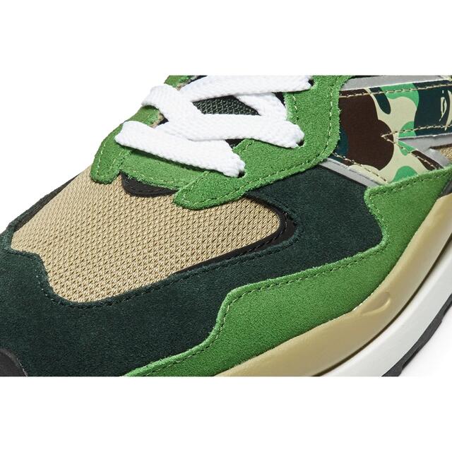 New Balance(ニューバランス)の【送料込み★】BAPE × NEW BLANCE 5740 28.5㎝ 限定 メンズの靴/シューズ(スニーカー)の商品写真