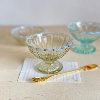 廣田硝子 - 昭和レトロ 雪の花 ガラスコンポート皿 脚付き皿 アンバー