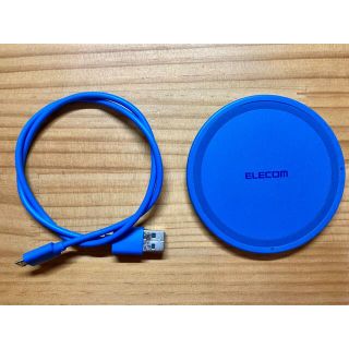 エレコム(ELECOM)のELECOM QIワイヤレス充電器(バッテリー/充電器)