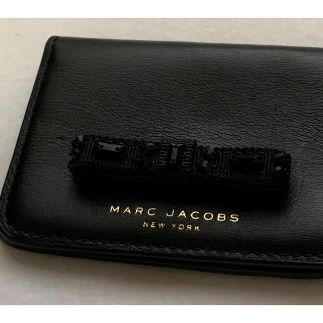 MARC JACOBS(マークジェイコブス)のマークジェイコブスのパスケース レディースのファッション小物(名刺入れ/定期入れ)の商品写真