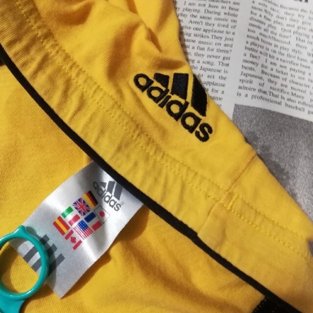 adidas(アディダス)のアディダスが  進撃のイエロー❗　さぁ ❗go and on ❗ メンズのトップス(Tシャツ/カットソー(半袖/袖なし))の商品写真