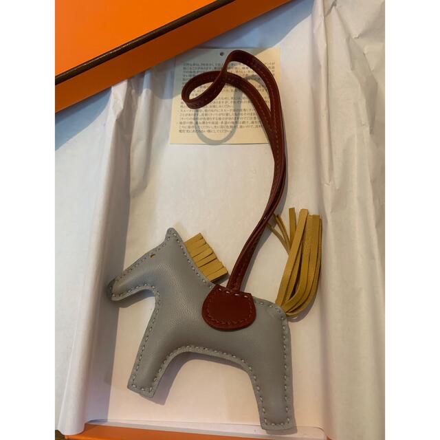 希少 黒入荷！ Hermes - 値下げ 超美品 エルメス ロデオpm ブルー