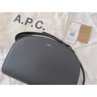 アーペーセー(A.P.C)の【yukapi様専用】APCハーフムーンバッグ(ショルダーバッグ)