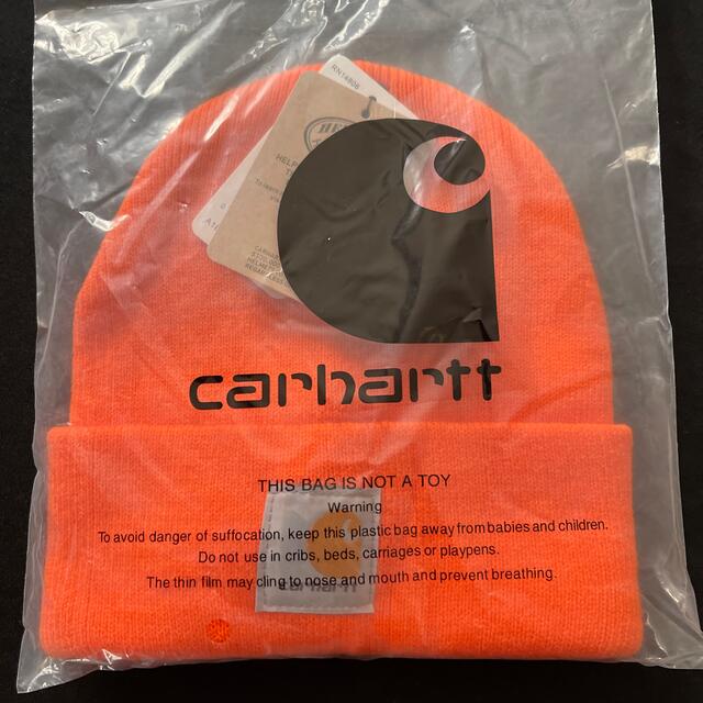 carhartt(カーハート)のCarhartt カーハート ニットキャップ  オレンジ　プレゼント USA製  レディースの帽子(ニット帽/ビーニー)の商品写真