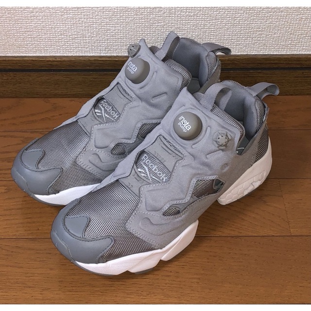 良品 REEBOK INSTA PUMP FURY OG 24cm 灰 グレー