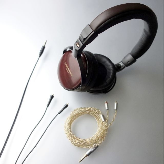 動作品】オーディオテクニカ ヘッドホン MMCX化カスタム品 ATH-ESW9 ジャンクATH-ESW9 オーディオテクニカ