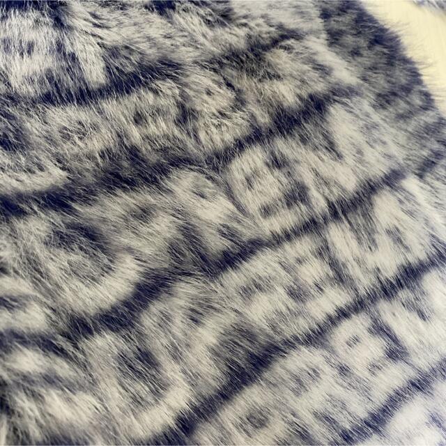 Supreme(シュプリーム)のsupreme faux fur hooded coat メンズのジャケット/アウター(ブルゾン)の商品写真