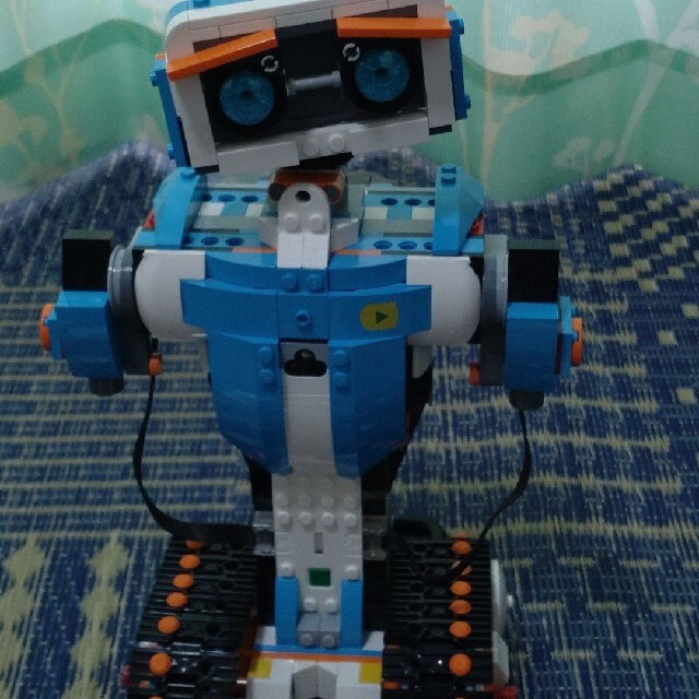 Lego(レゴ)のレゴブースト キッズ/ベビー/マタニティのおもちゃ(知育玩具)の商品写真