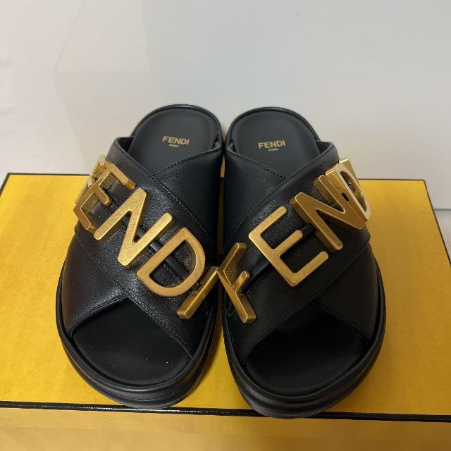 FENDI - フェンディ サンダルの通販 by ミヤザワ