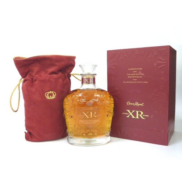 未開封★Crown Royal【クラウンローヤル】 XR 750ml 巾着付 箱付