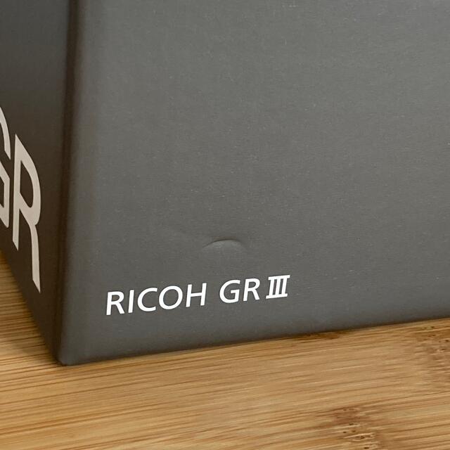 リコー RICOH GR3 (純正バッテリー3個+カメラケース付き)