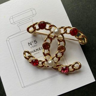 シャネル(CHANEL)のCHANEL シャネル  ブローチ❣️美品❣️(ブローチ/コサージュ)