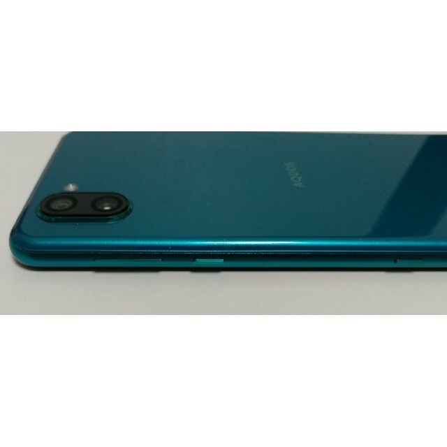 AQUOS(アクオス)のsoftbank AQUOS R3 808SH グリーン simフリー 美品 スマホ/家電/カメラのスマートフォン/携帯電話(スマートフォン本体)の商品写真