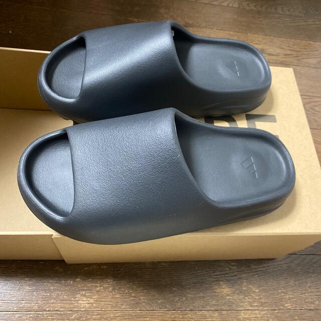 メンズアディダス　イージースライド　YEEZY SLIDE