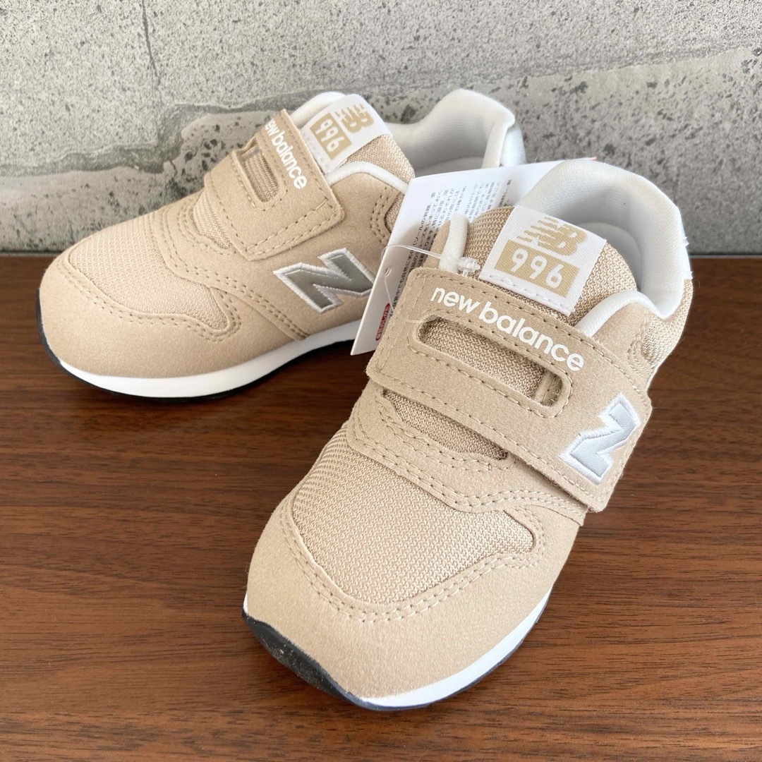 New Balance - 【新品】15.5センチ ベージュ ニューバランス New Balance - 【新品】15.5センチ ベージュ ニューバランス