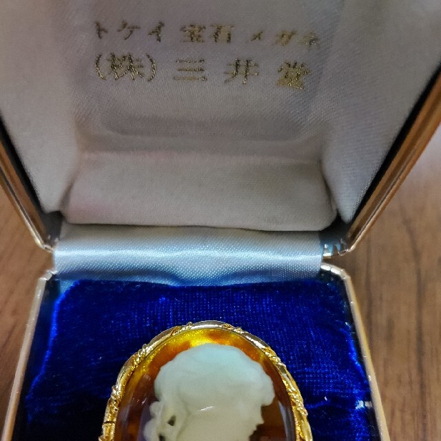 CAMEO ブローチ　美品 レディースのアクセサリー(ブローチ/コサージュ)の商品写真