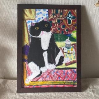 絵画。壁掛け絵原画手描き【赤い花の茂みを散歩する橘猫ちゃん ...