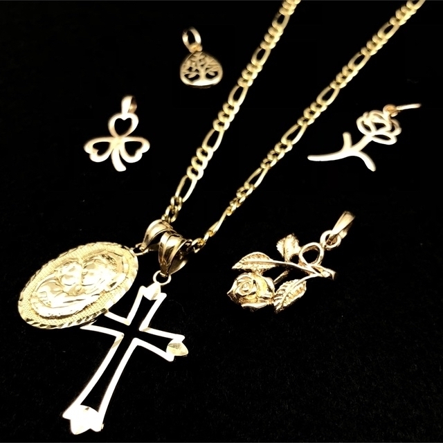 AVALANCHE(アヴァランチ)のクーさま専用　10K Cross Pendant レディースのアクセサリー(チャーム)の商品写真