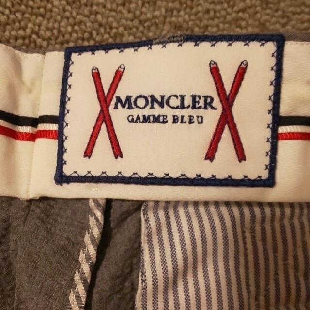 MONCLER(モンクレール)のLX4701様専用 MONCLER GAMME BLUE リネンハーフパンツ メンズのパンツ(ショートパンツ)の商品写真