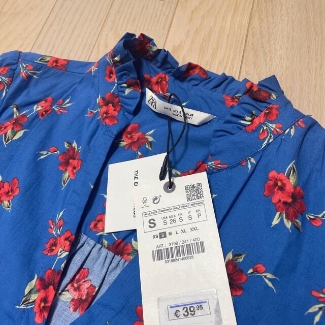 ZARA(ザラ)の【新品未使用】ZARA ワンピース レディースのトップス(シャツ/ブラウス(長袖/七分))の商品写真