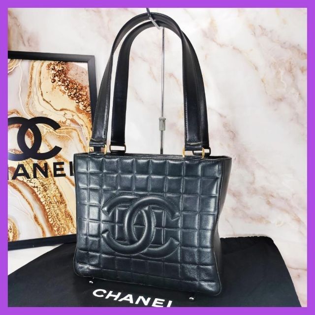 ○日本正規品○ CHANEL - 正規品 トートバッグ ラムスキン ココマーク