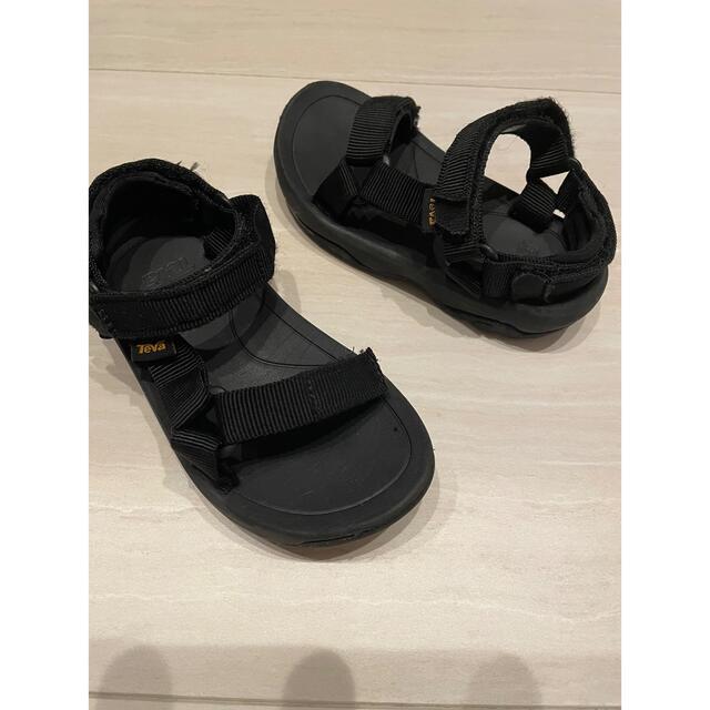 Teva(テバ)のteva キッズ/ベビー/マタニティのキッズ靴/シューズ(15cm~)(サンダル)の商品写真