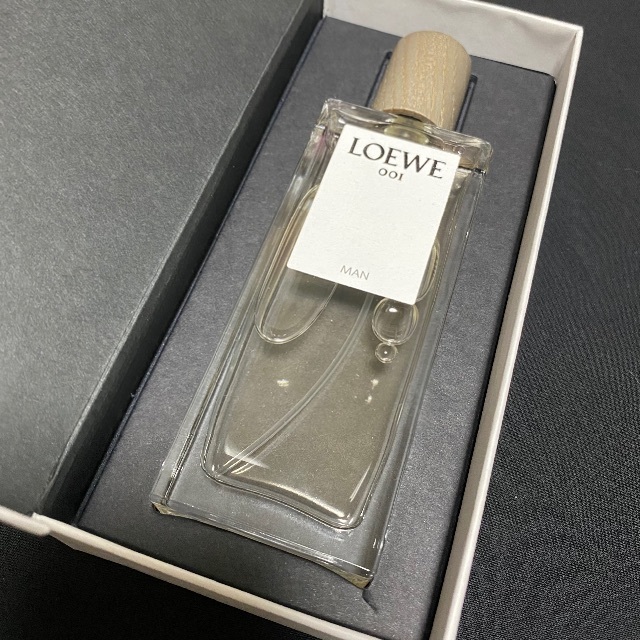 LOEWE(ロエベ)の【LOEWE】オードゥ パルファン001 MAN 50mL コスメ/美容の香水(香水(男性用))の商品写真