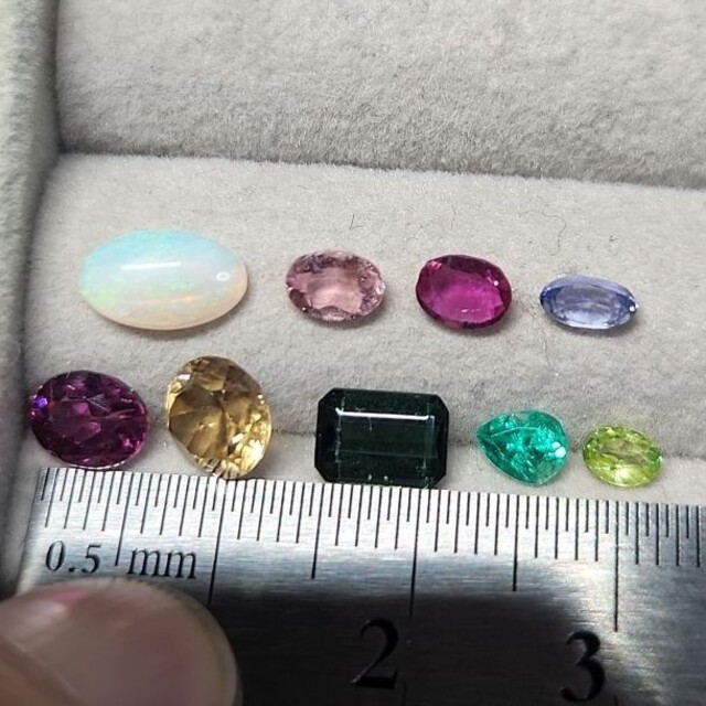 Premium Line 特価!!豪華天然ルースまとめ 2131