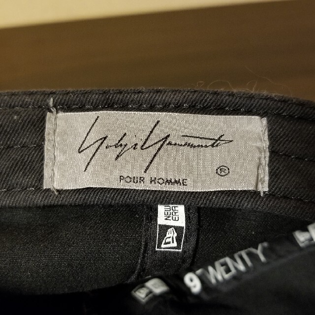 Yohji Yamamoto(ヨウジヤマモト)の★人気 9THIRTY ロゴキャップ newera×yohjiyamamoto メンズの帽子(キャップ)の商品写真