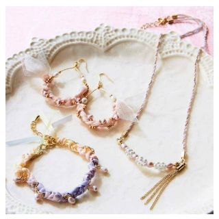 フェリシモ(FELISSIMO)のフェリシモ　キット　イヤリング　ピアス　手芸(その他)