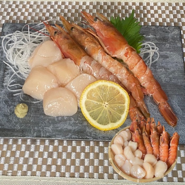 赤海老500gホタテ500g　5セット　魚介　冷凍　大きさ不揃い