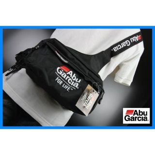 アブガルシア(AbuGarcia)の【Abu Garcia】アブガルシア ウェスト型バッグ(ルアー用品)