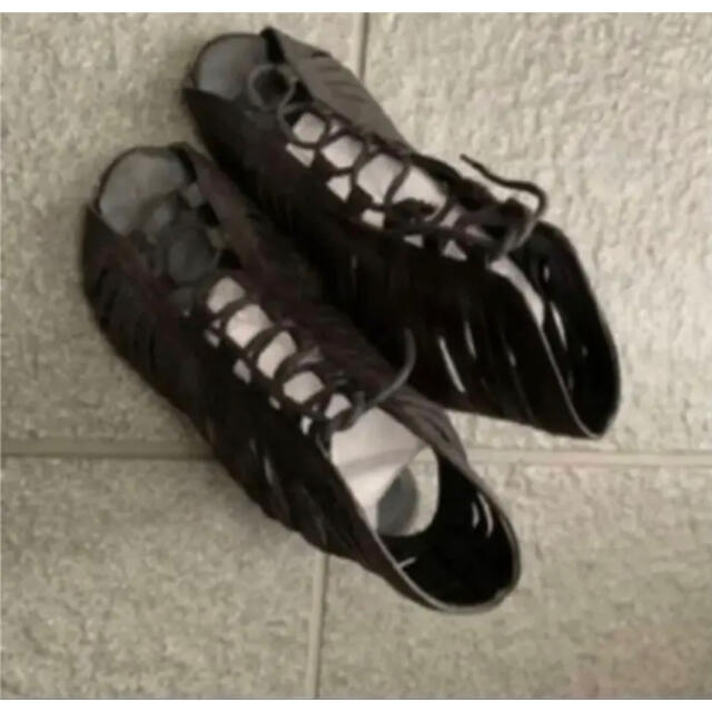 ブラック　編み上げサンダル レディースの靴/シューズ(サンダル)の商品写真