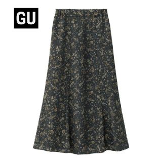 ジーユー(GU)の【美品】GU　フレアロングスカート（ペイズリー）(ロングスカート)